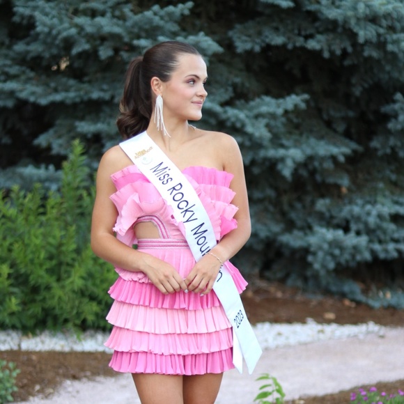 Eliya the Label Josephine Dress | Ruffle cutout dress - Picture 3 of 4